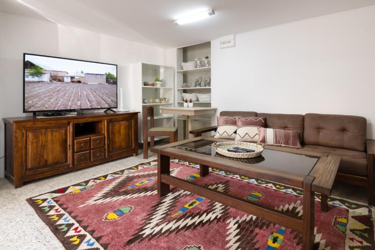 Lovely & Budget Apartment At The Center, Gardens & German Colony Hayfa Dış mekan fotoğraf